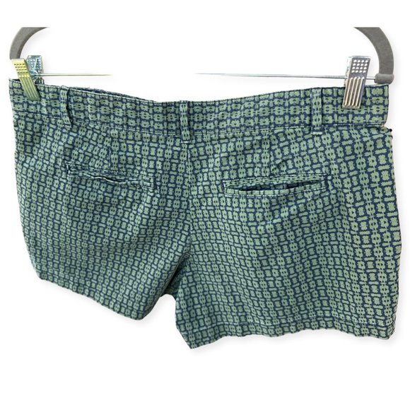 🌸4/$30🌸 Like New Gap Cotton Summer Short with Deco Tile Print - Picture 4 of 10